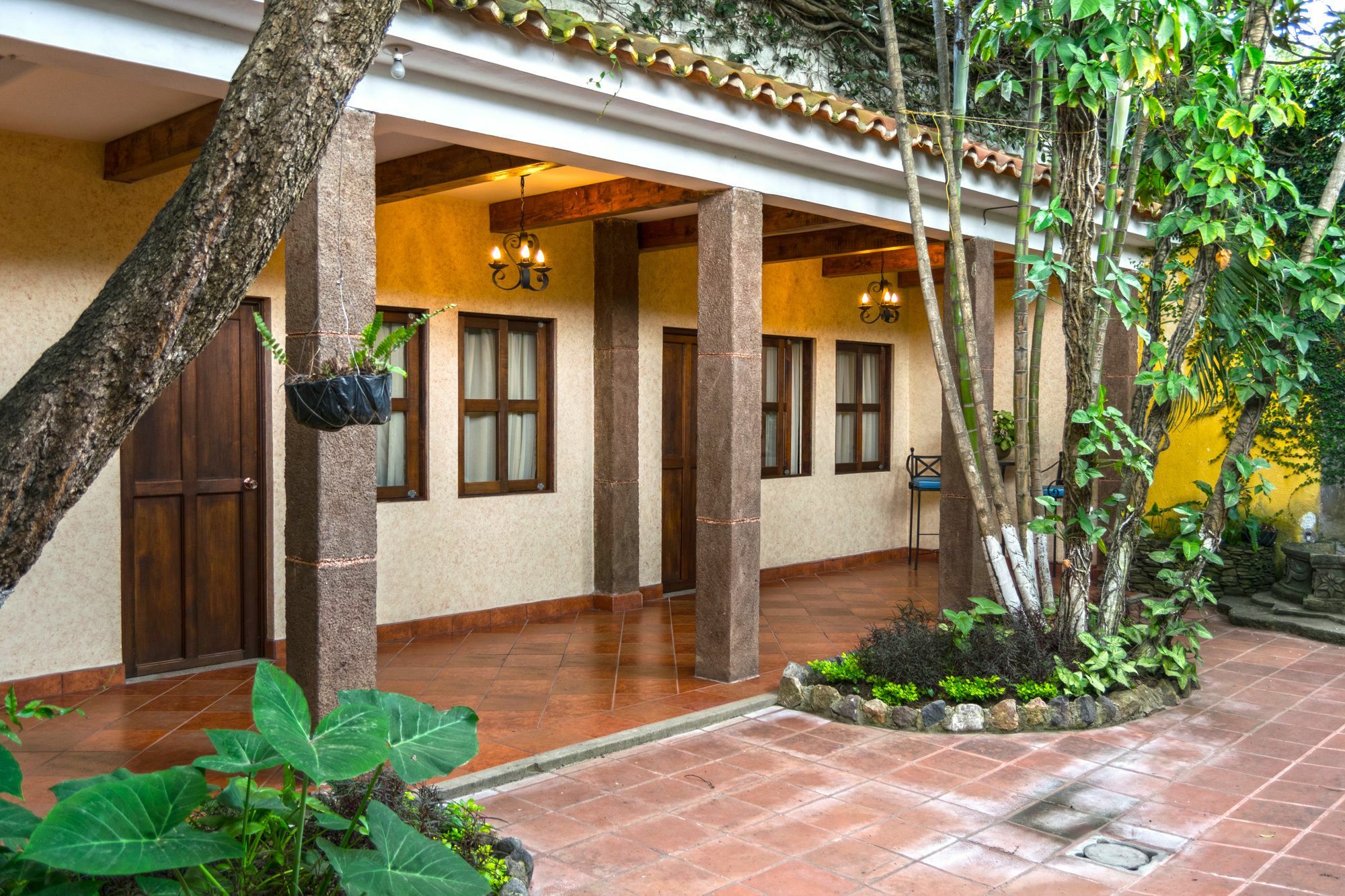 Hotel Casa San Bartolo Антигуа-Гватемала Экстерьер фото